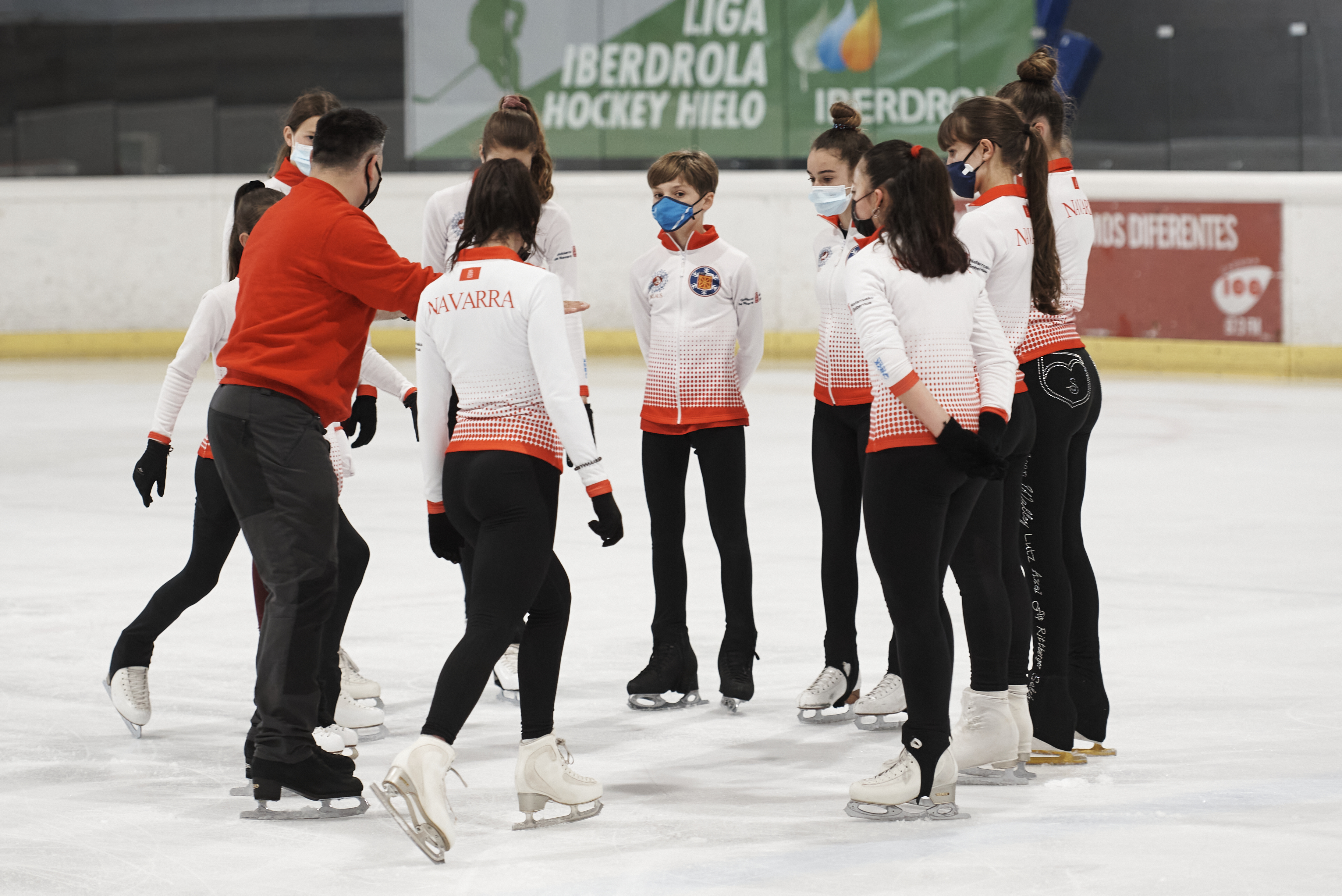 PROMOCIÓN A LA COMPETICIÓN PATINAJE ARTÍSTICO SOBRE HIELO -3